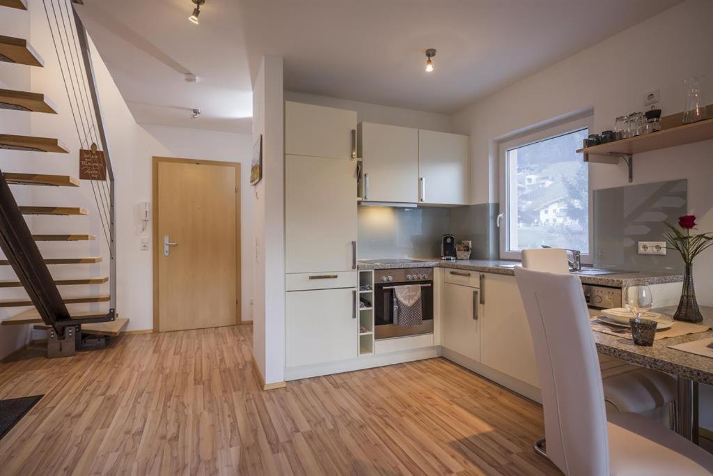 Appartement Raffael Itter Δωμάτιο φωτογραφία